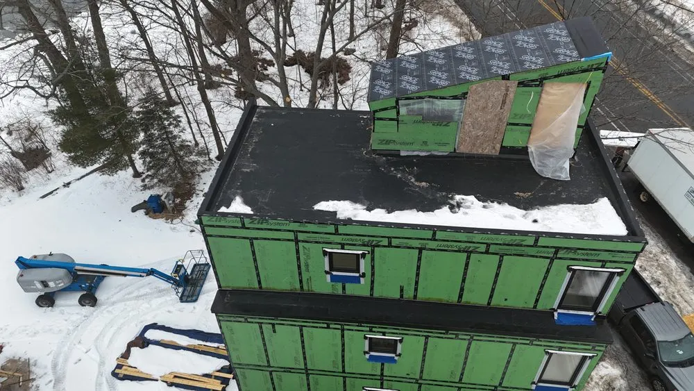 Slide of LR Sunrise Construction