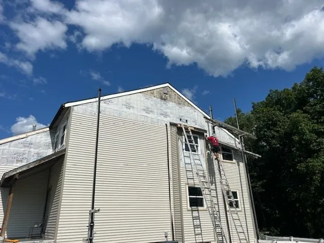 Slide of LRG Construction & Service