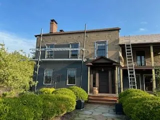 Slide of LRG Construction & Service