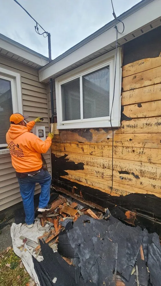 Slide of L&S Home Improvements