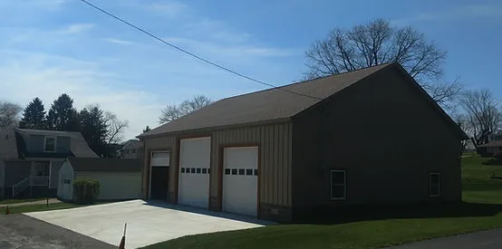 Reliable shingle roofing service for residential properties in Rogers, OH by LT Construction