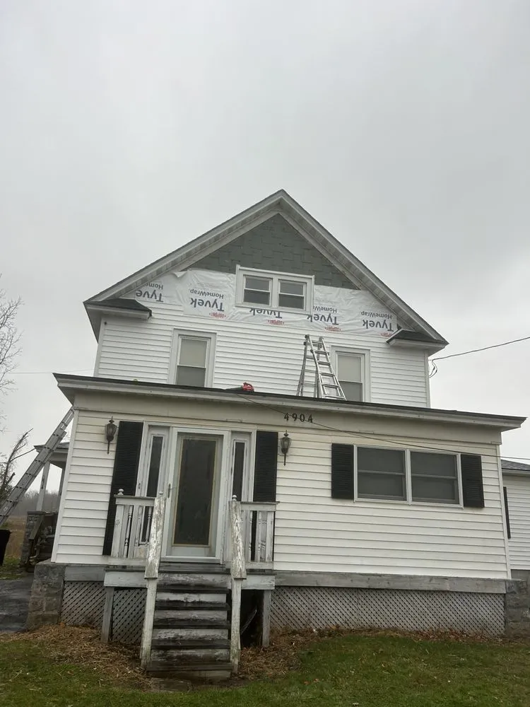 Slide of LT General Contracting