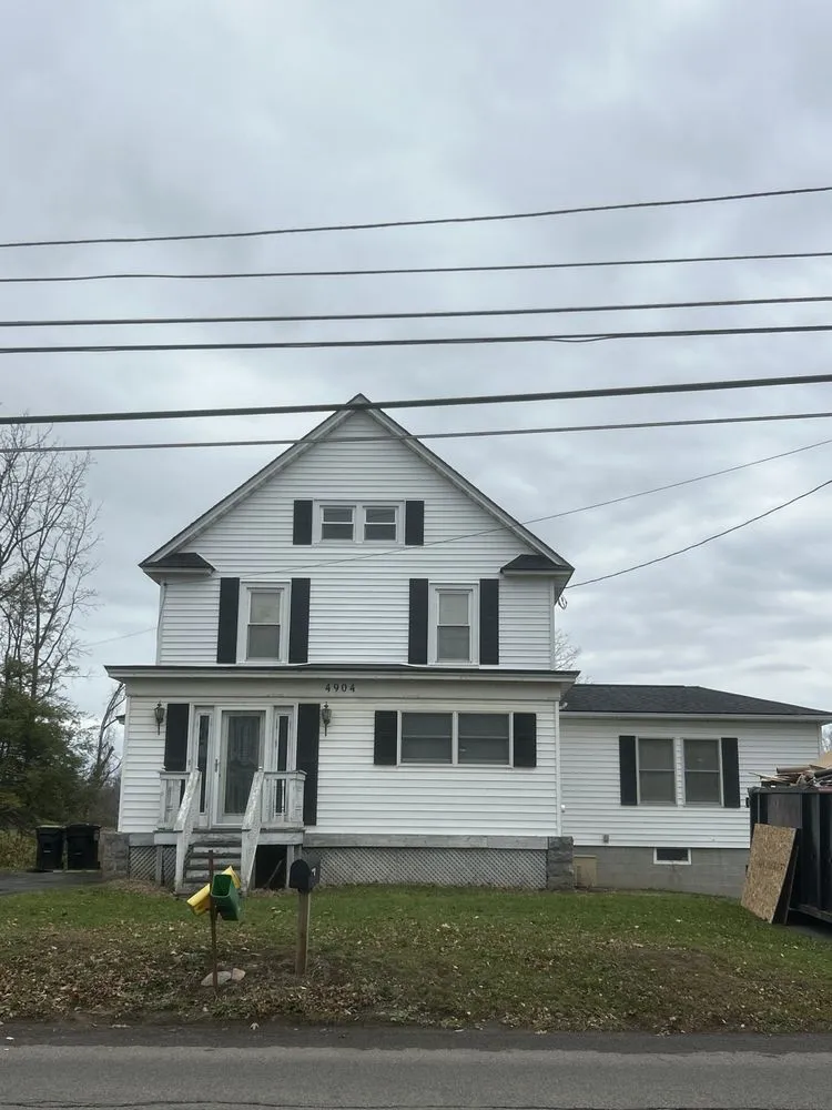 Slide of LT General Contracting