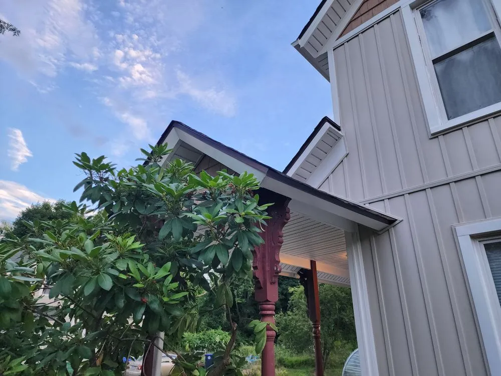 Slide of LTE Home Improvement