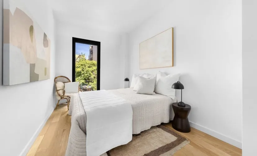 Slide of Luan Builders