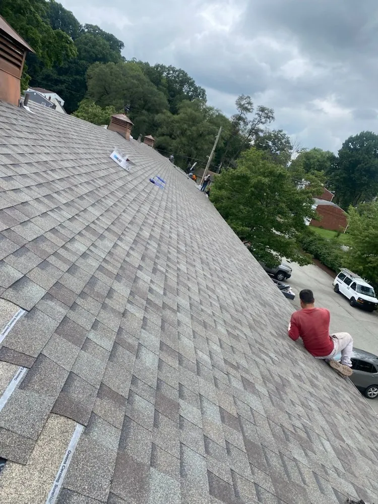 Slide of Luan General Contractor