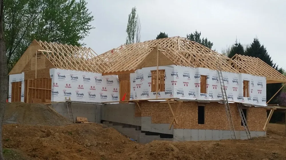 Slide of Lucas Blankenship Construction