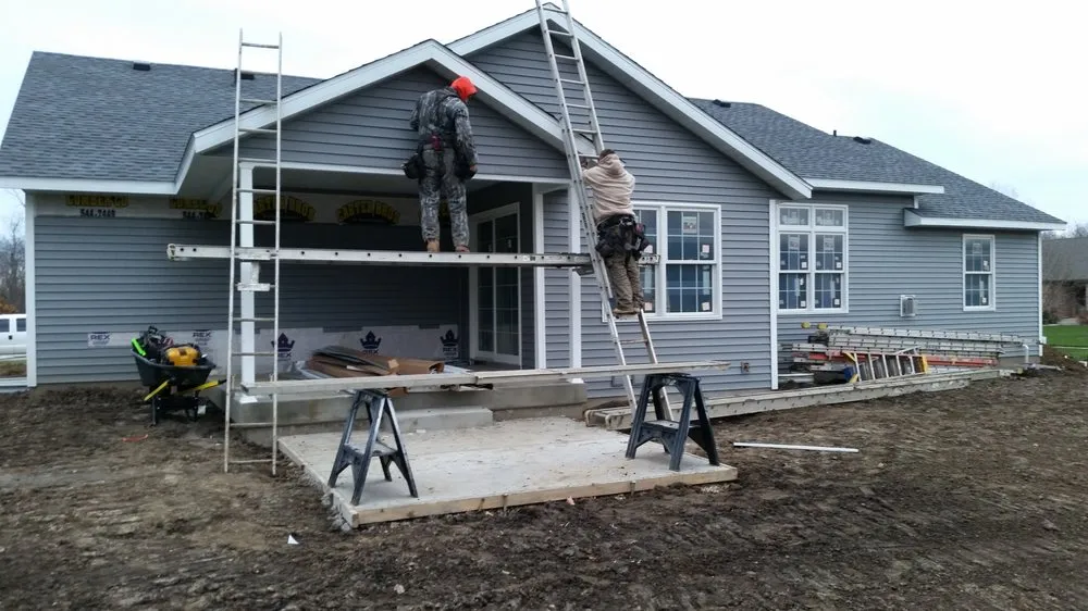 Slide of Lucas Blankenship Construction