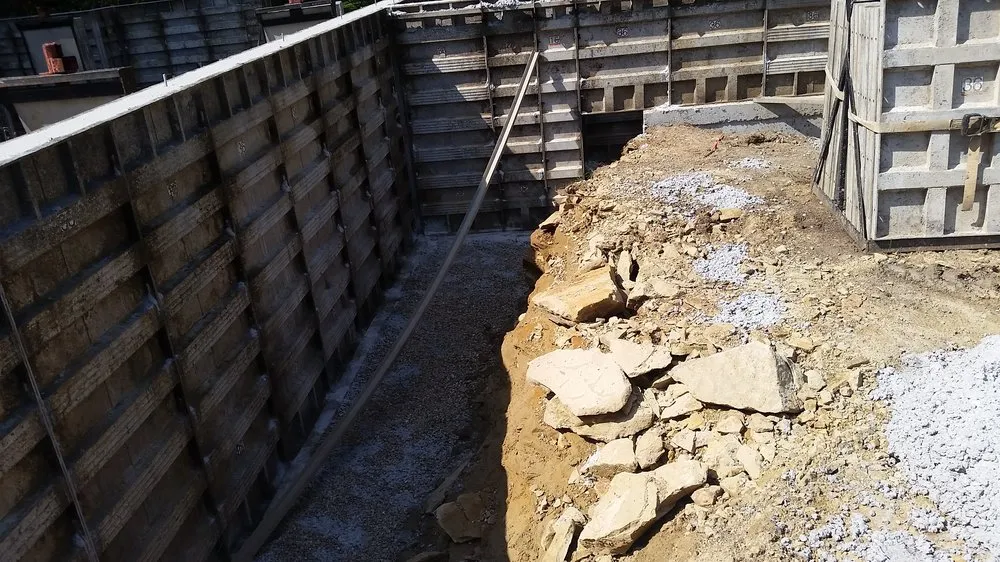 Slide of Lucas Blankenship Construction