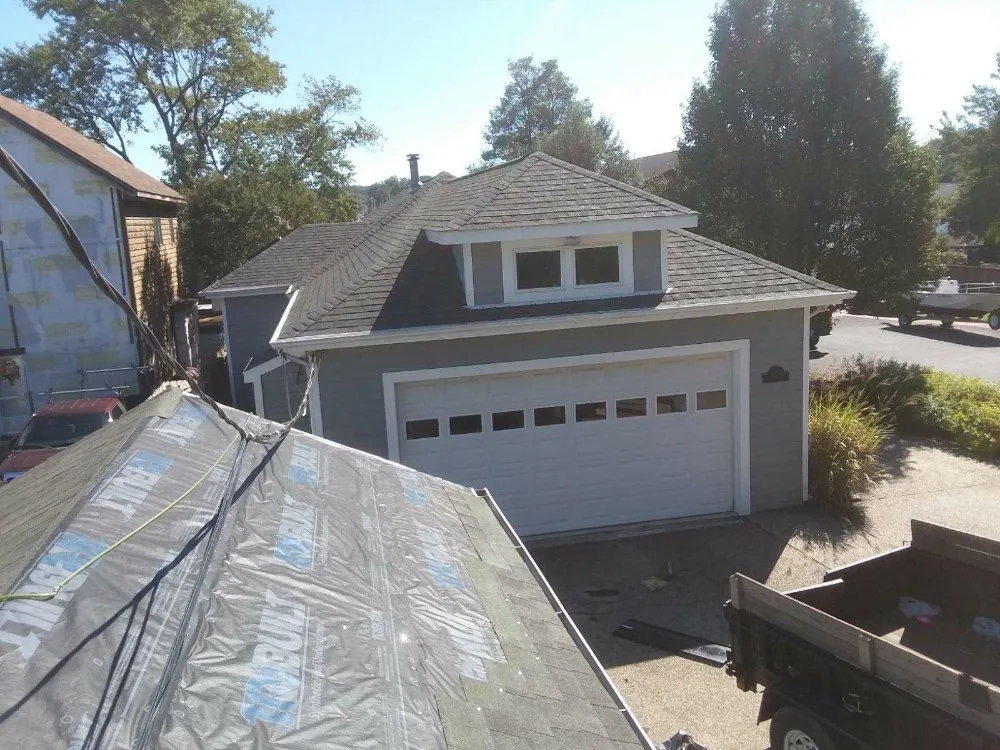 Slide of Lucas Home Improvement