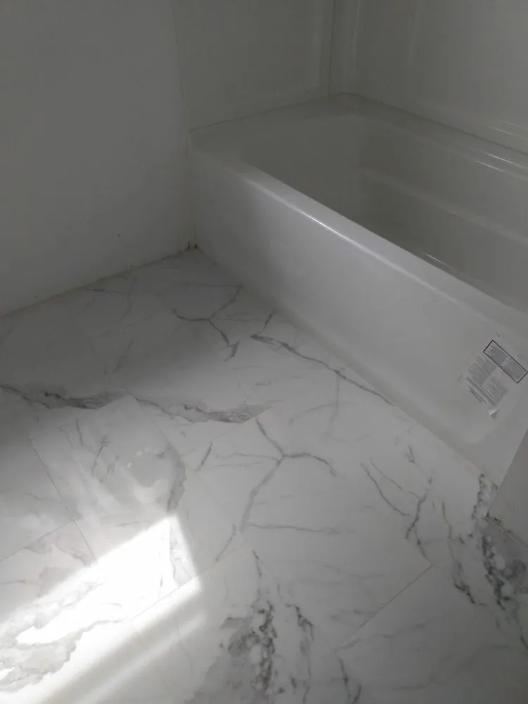 Slide of Lucas Medeiros Construction