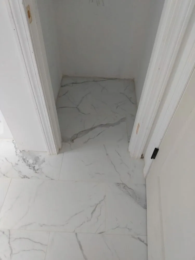 Slide of Lucas Medeiros Construction