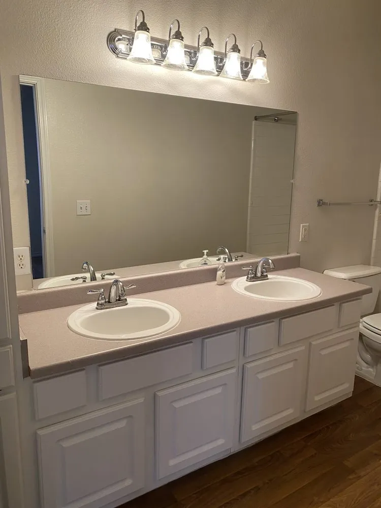 Slide of Luciano’s granite renovation