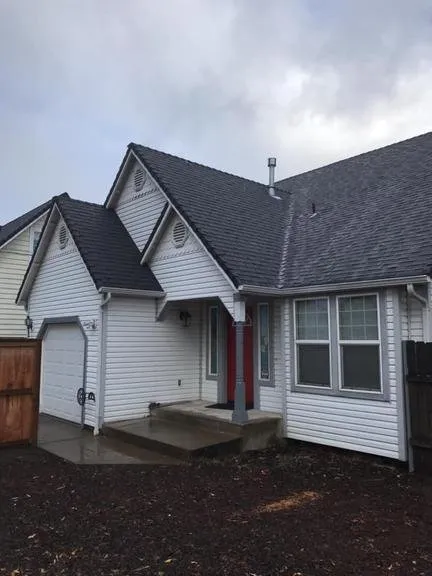 Slide of Lucky Builders