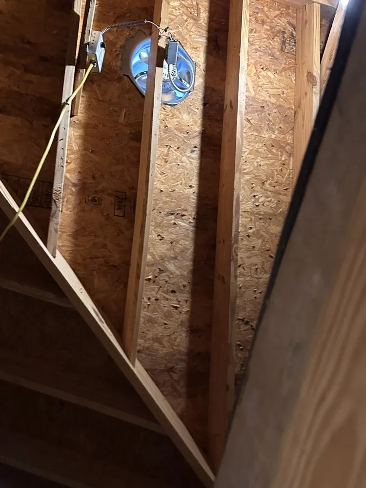 Slide of Lucky Roofing