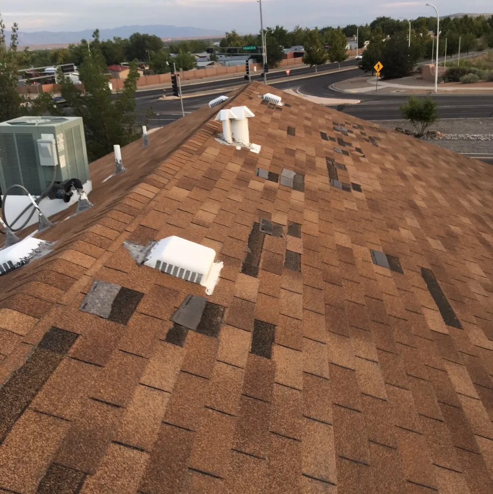 Slide of Luckys Roofing And Construction