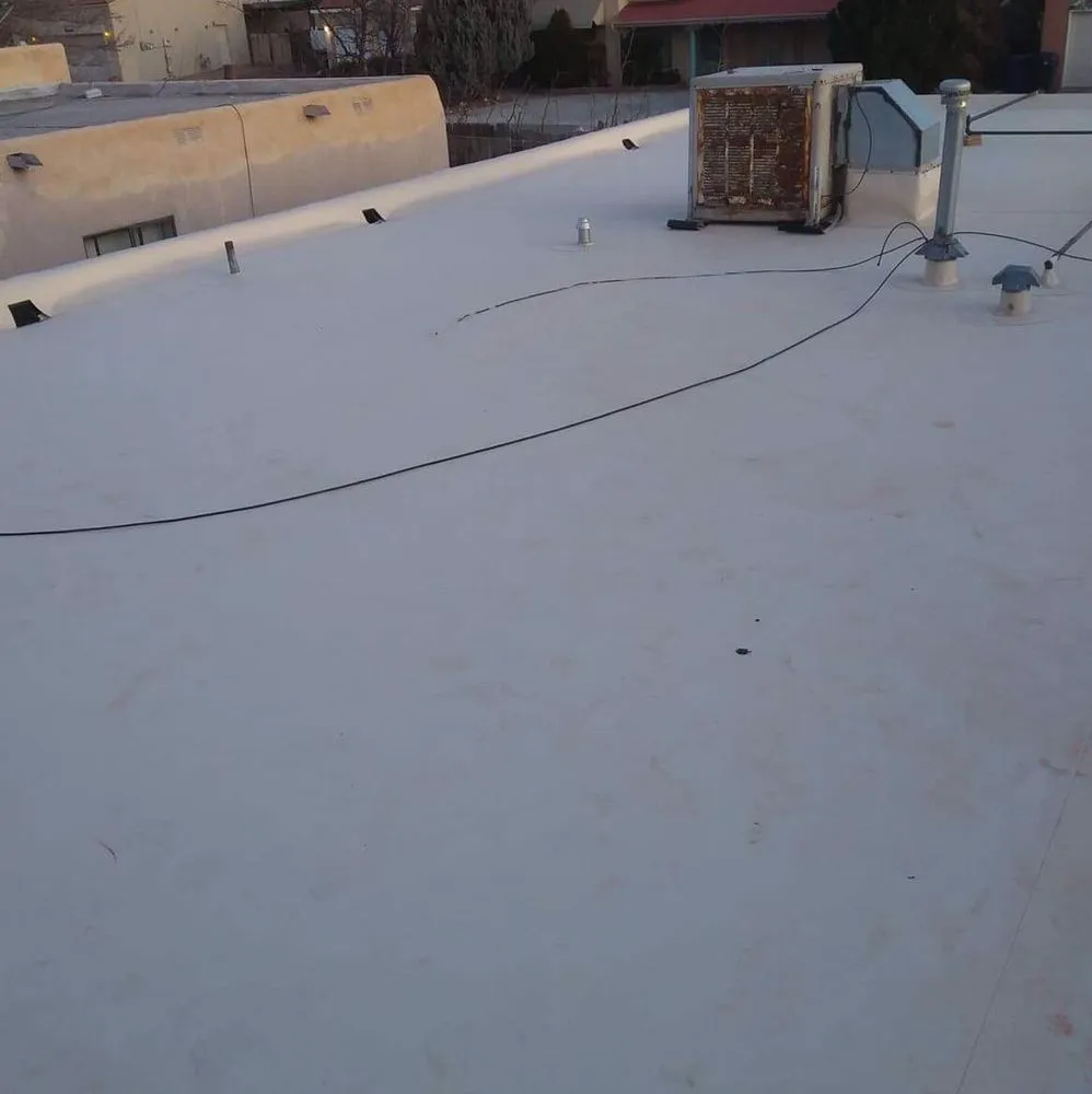 Slide of Luckys Roofing And Construction