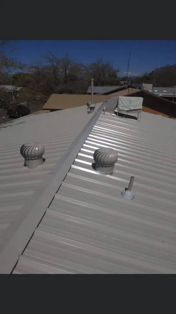 Slide of Luckys Roofing And Construction