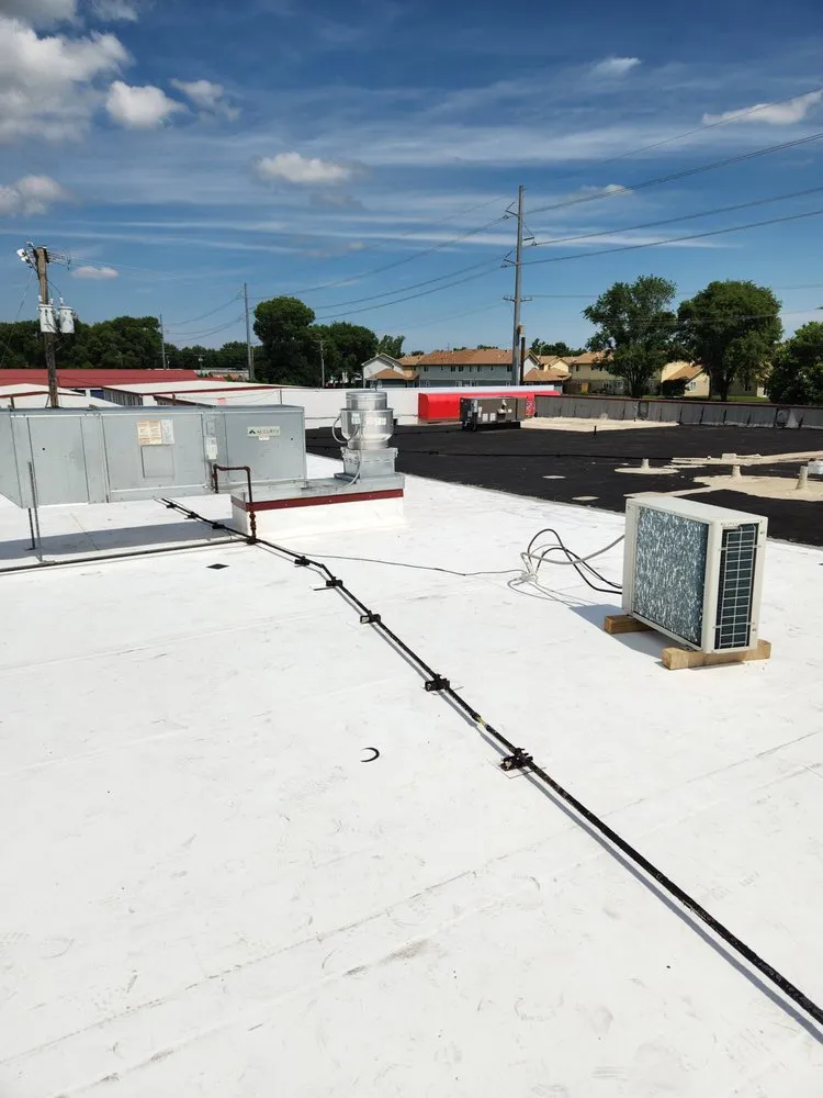 Slide of Lucky's Roofing and Construction