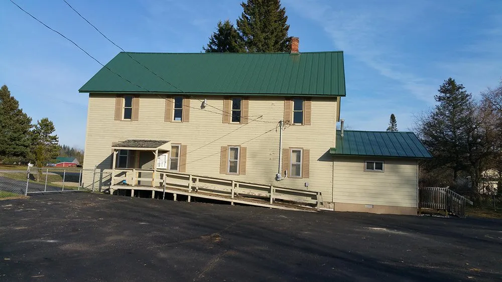 Slide of Lucynski Services