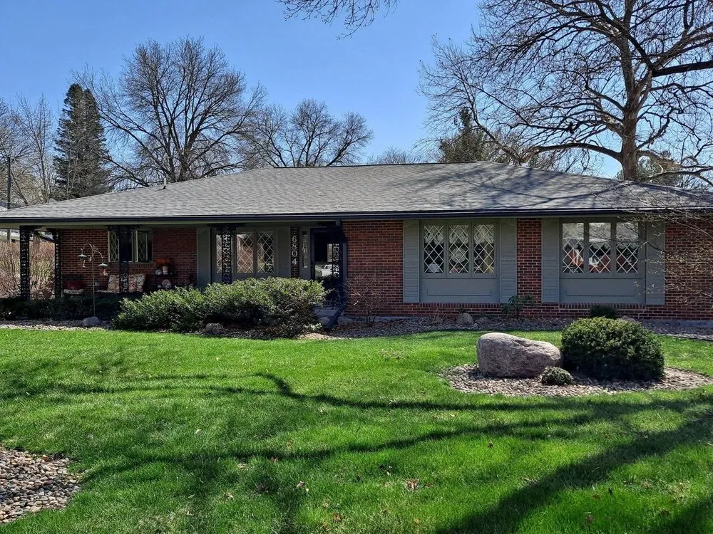 Slide of Ludwig Roofing