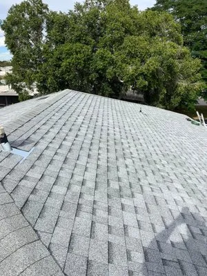 Lugo's Roofing Services