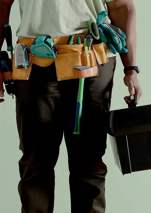 Slide of Luis Balan Construction