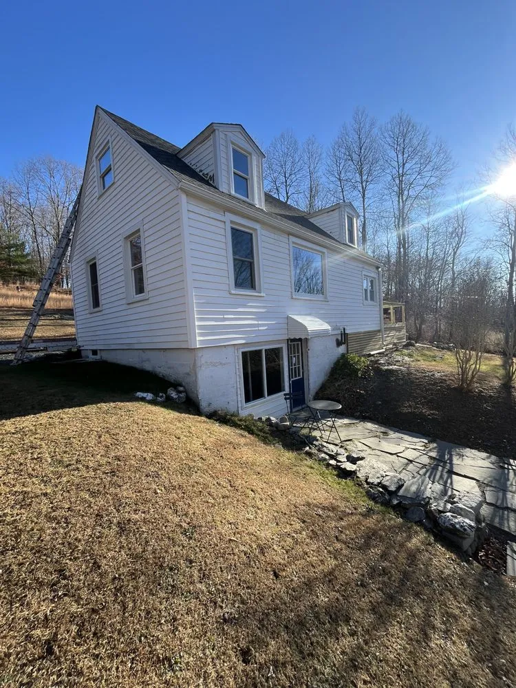 Slide of Luis General Construction