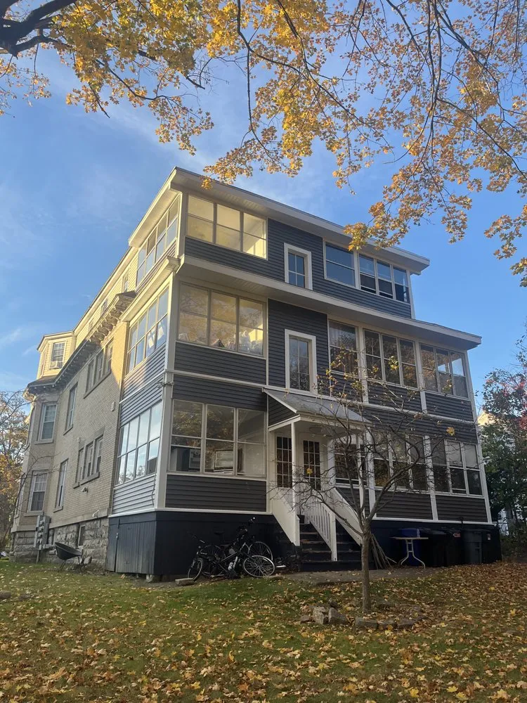 Slide of Luis General Construction