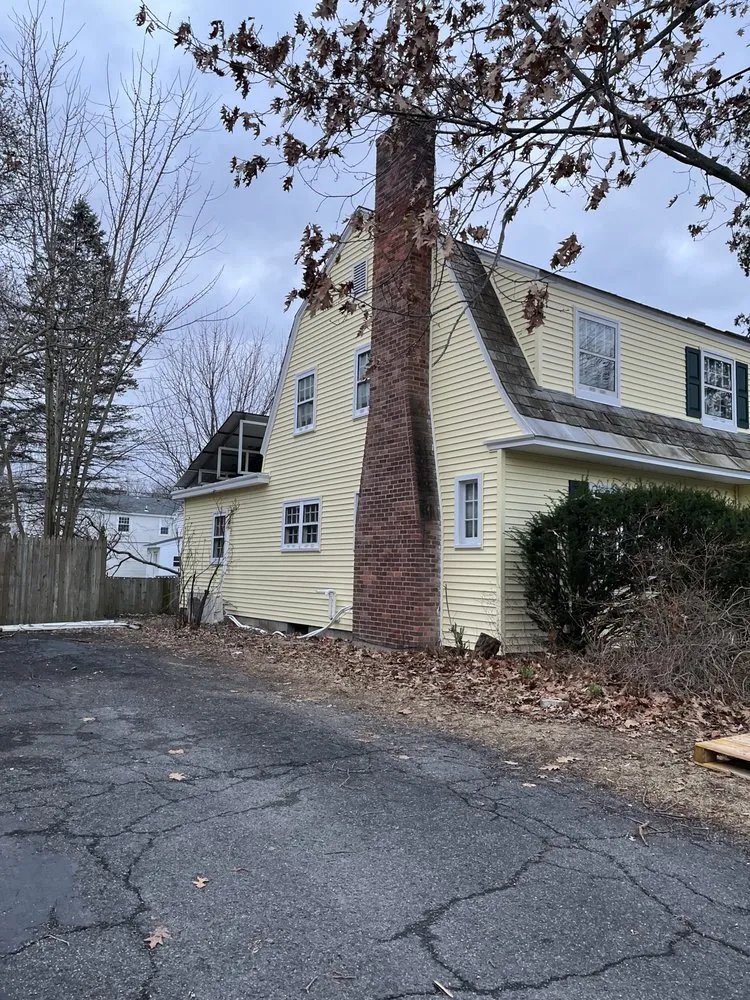 Slide of Luis General Construction