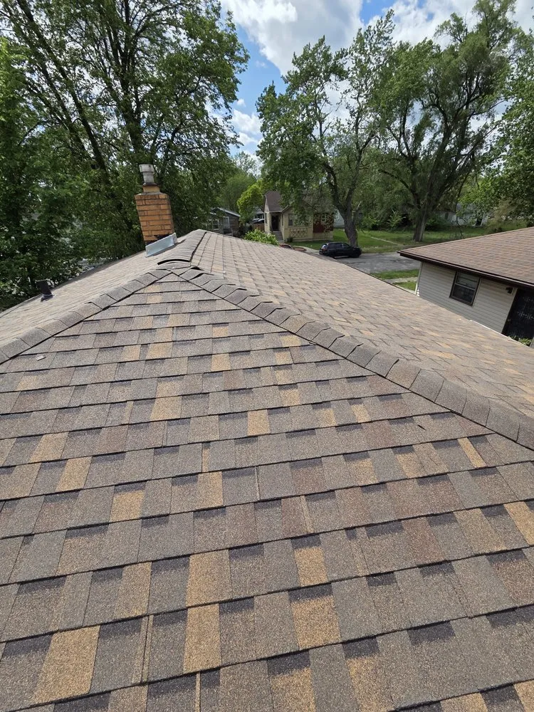 Slide of Luis huilca construction