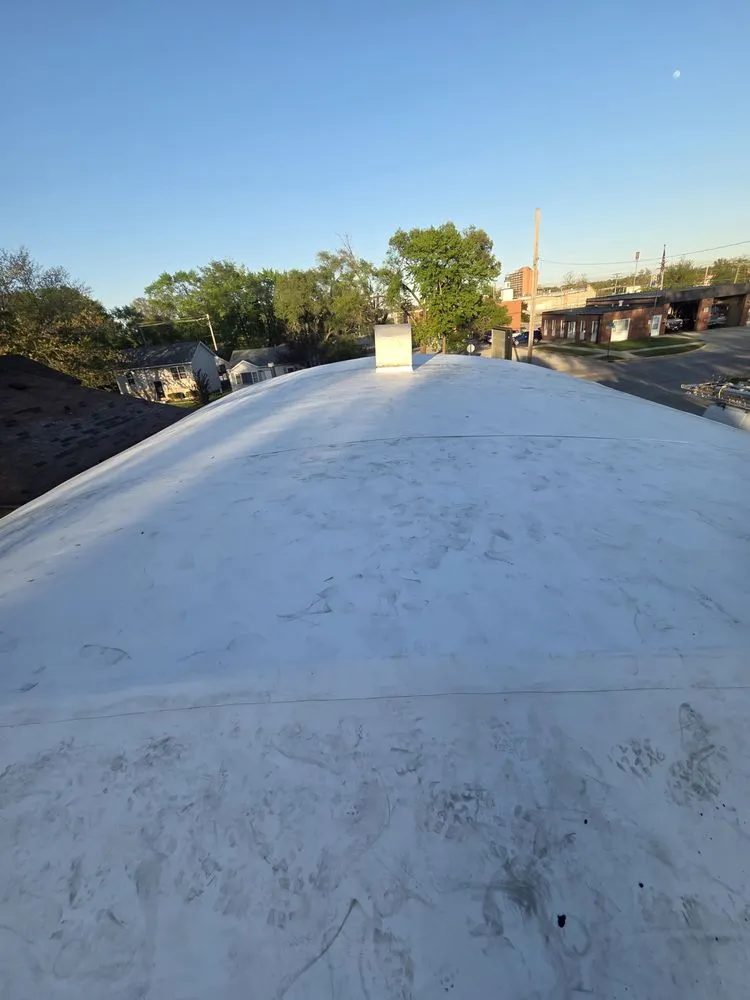 Slide of Luis huilca construction