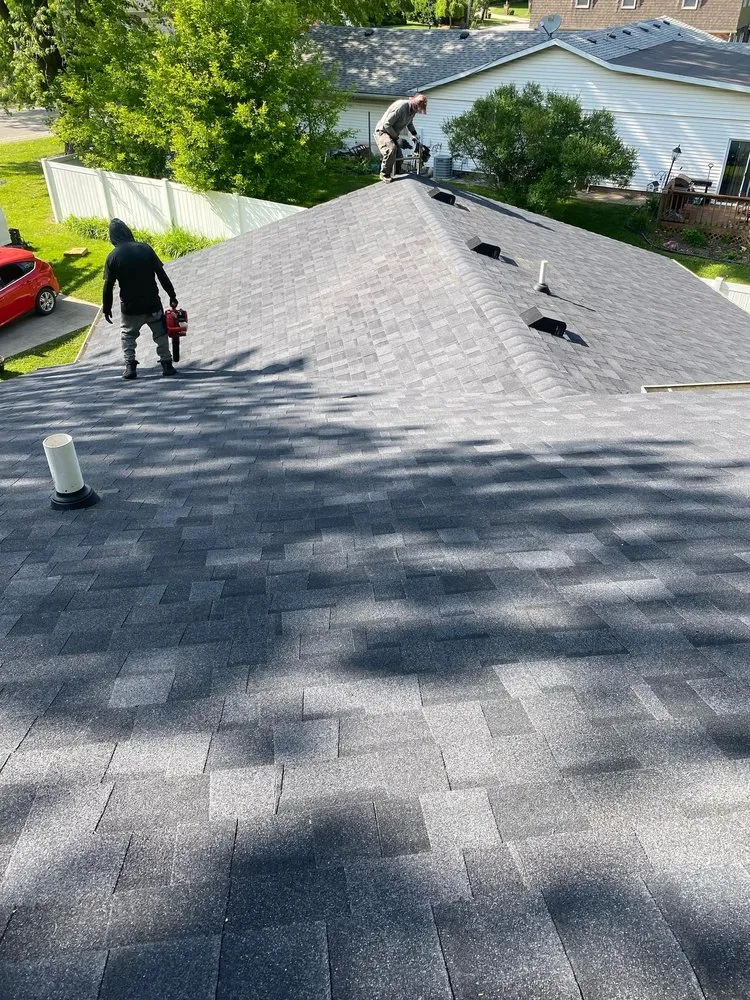 Slide of Luis huilca construction