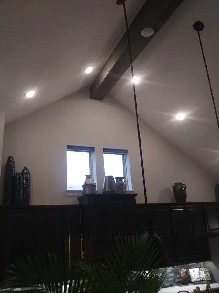 Slide of Luis Remodeling & Roofing