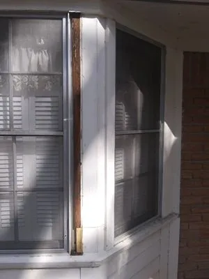 Luis Remodeling & Roofing Logo