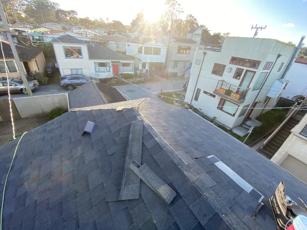 Slide of Luis Roofing