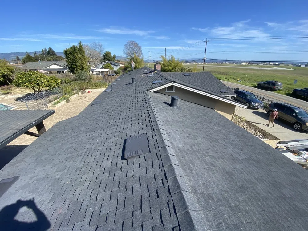 Slide of Luis Roofing