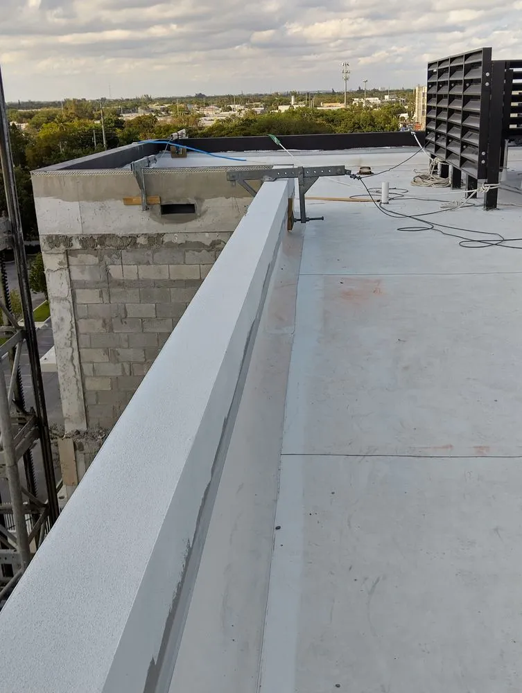 Slide of Luis Roofing Solution