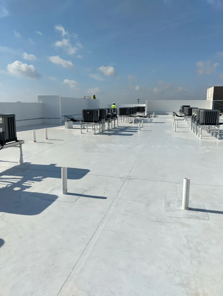 Slide of Luis Roofing Solution