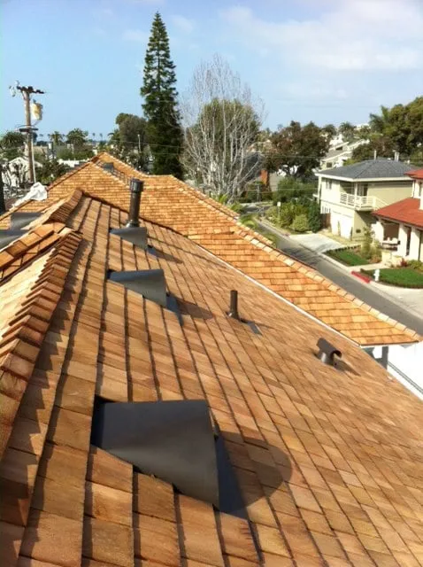 Slide of Luke Roofing