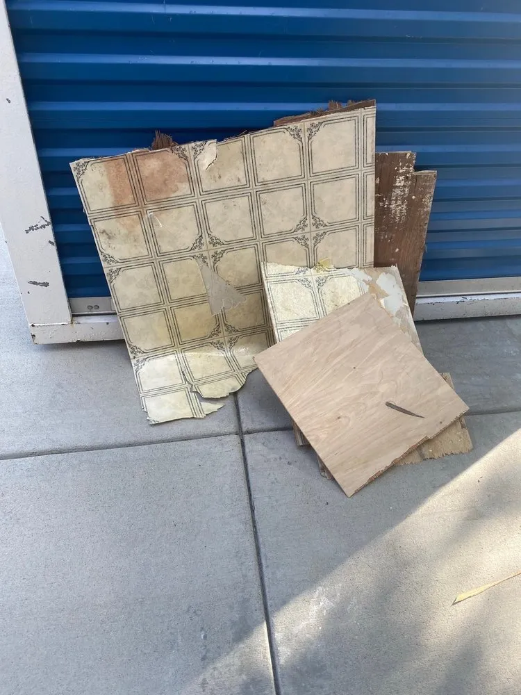 Slide of Lumin General Contractors