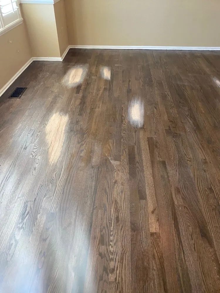 Slide of Lumin General Contractors