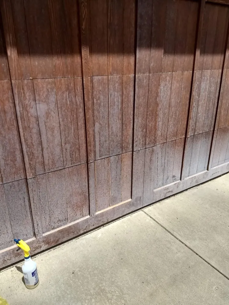 Slide of Luminex Window Cleaning