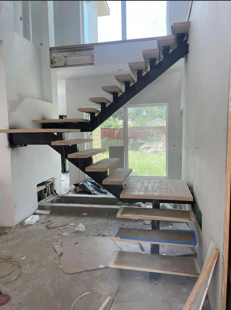 Slide of Luna Construction And Renovations