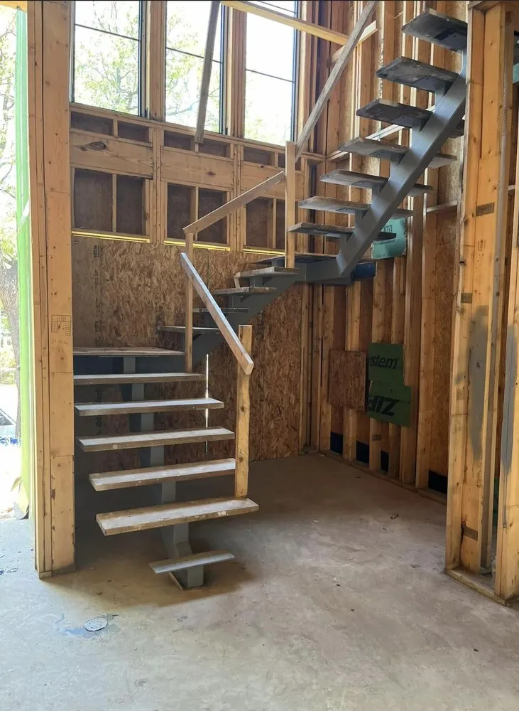 Slide of Luna Construction And Renovations