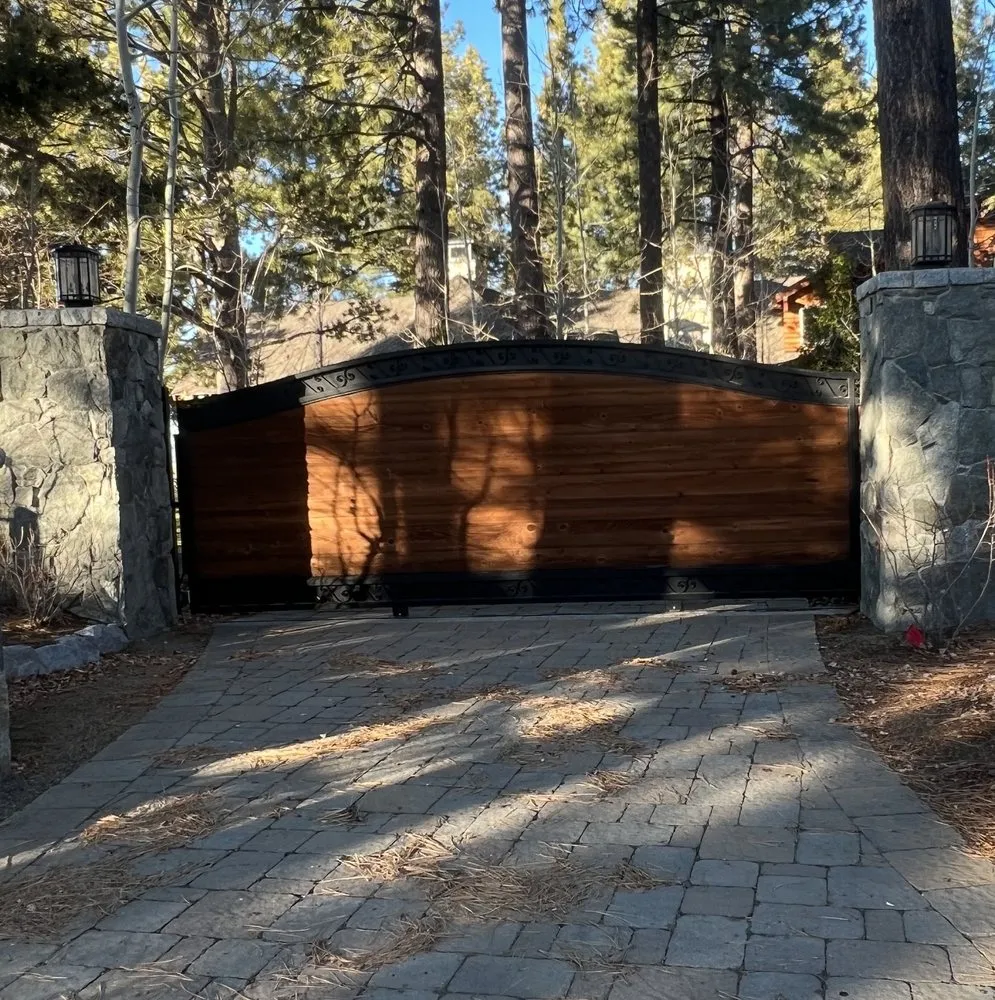 Slide of Luna Construction And Renovations