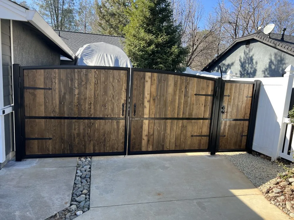 Slide of Luna Construction And Renovations