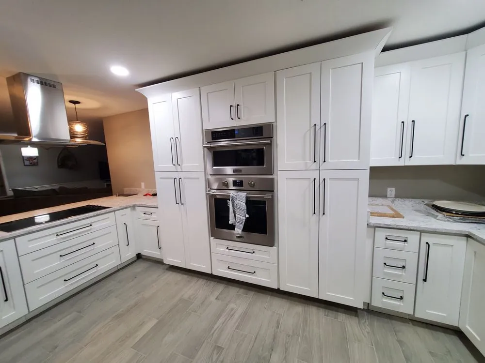 Slide of Luna General Contractors