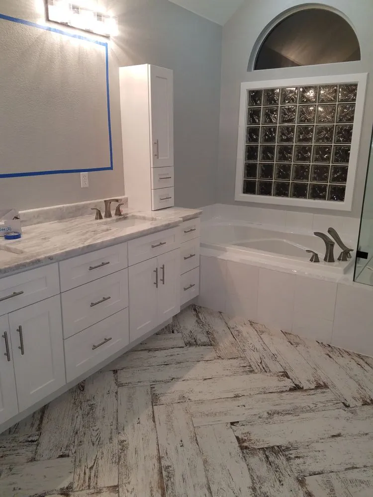 Slide of Luna General Contractors