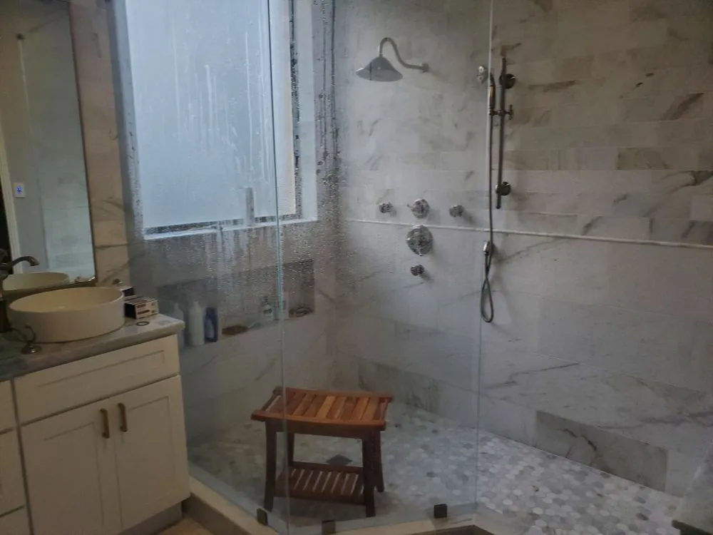 Slide of Luna General Contractors